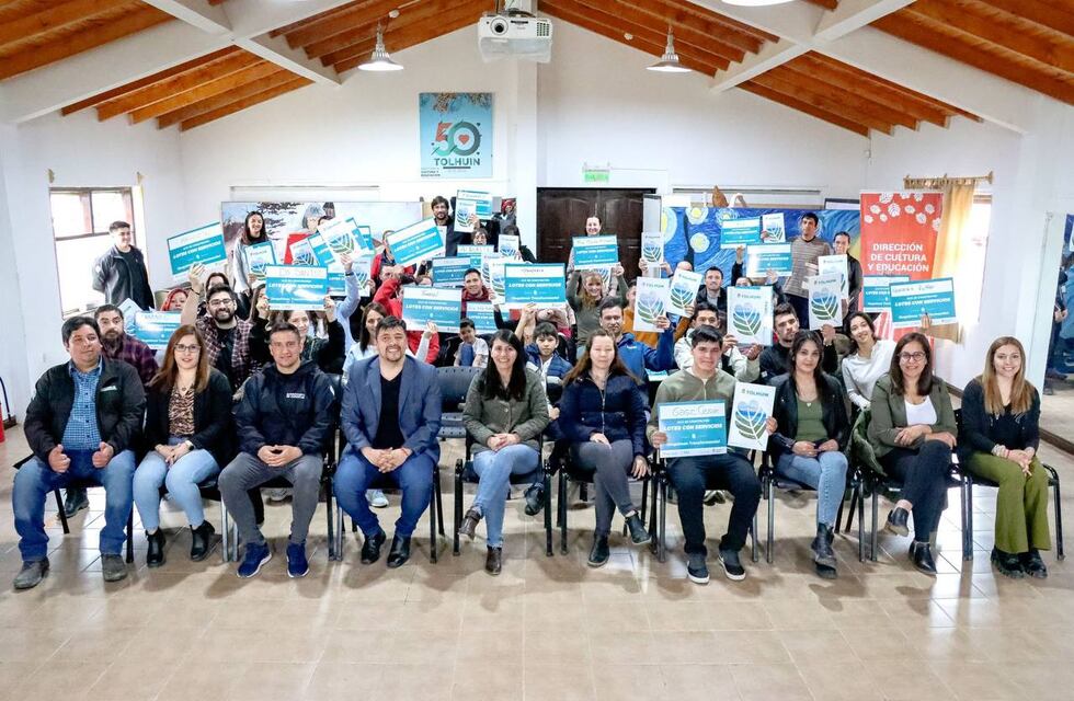 Tolhuin festejó la entrega de nuevos lotes con servicios