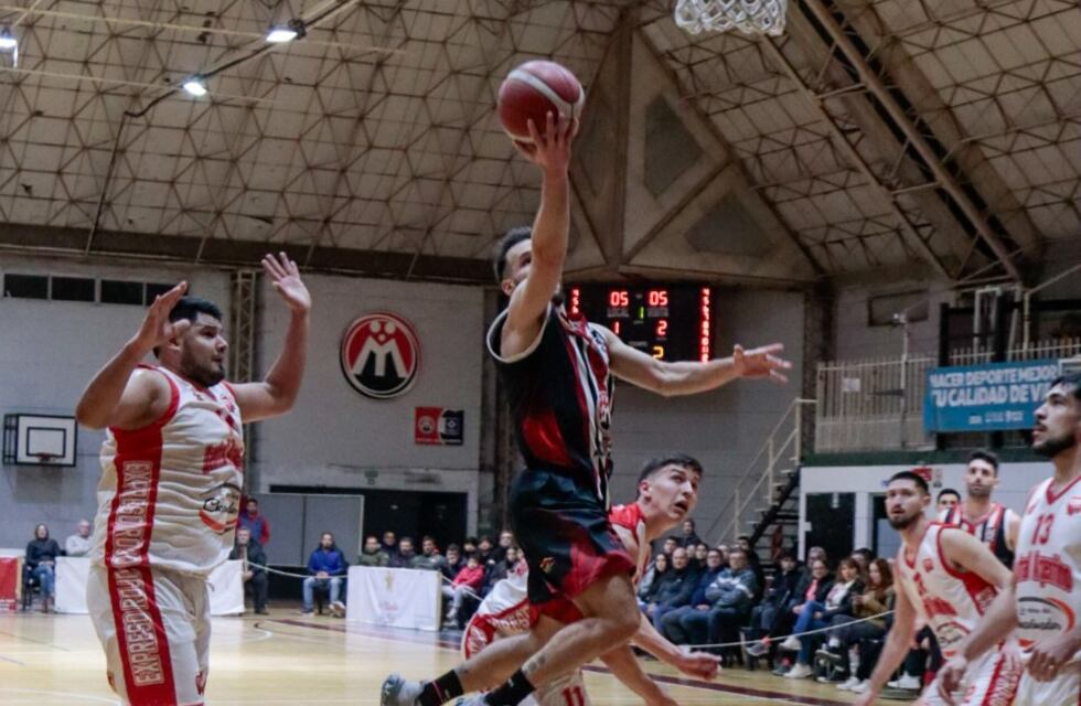 Almafuerte le ganó en Las Varillas a Central Argentino de Villa María y sigue en los Playoffs de la Liga Federal