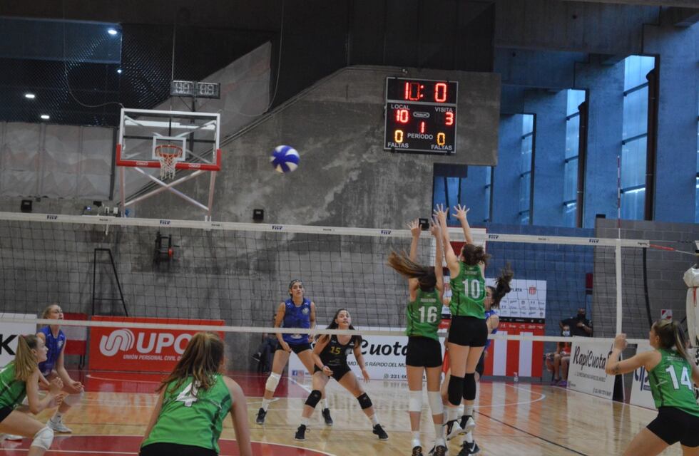Con Mora Audenino en cancha, Atenas cerró la primera etapa de la Liga Argentina Femenina de Vóley
