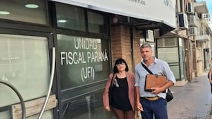 Concejales denunciaron penalmente al intendente de Colón por su viaje a Brasil.