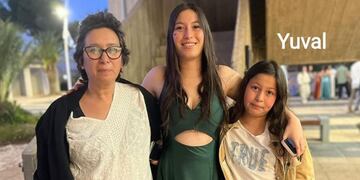 Karina Engelbert junto a sus dos hijas fueron liberadas por Hamas.