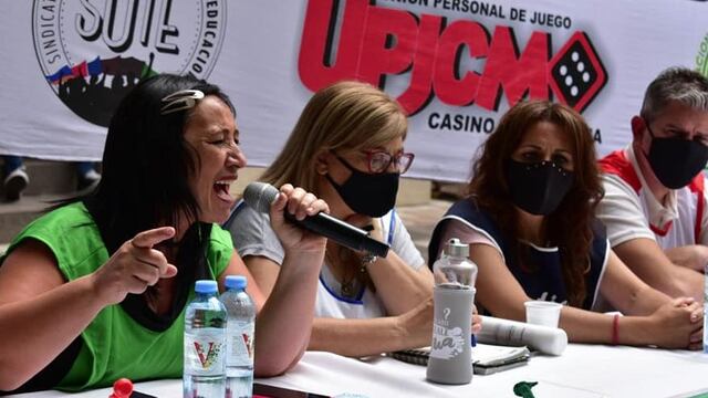 Los gremios estatales mendocinos convocaron a un paro para el miércoles 9 de diciembre solicitando incremento salarial en paritarias.