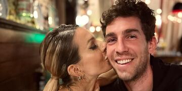 El reencuentro de Noelia Marzol y Ramiro Arias, quien dejó Instituto y seguirá su carrera en Villa Dálmine.