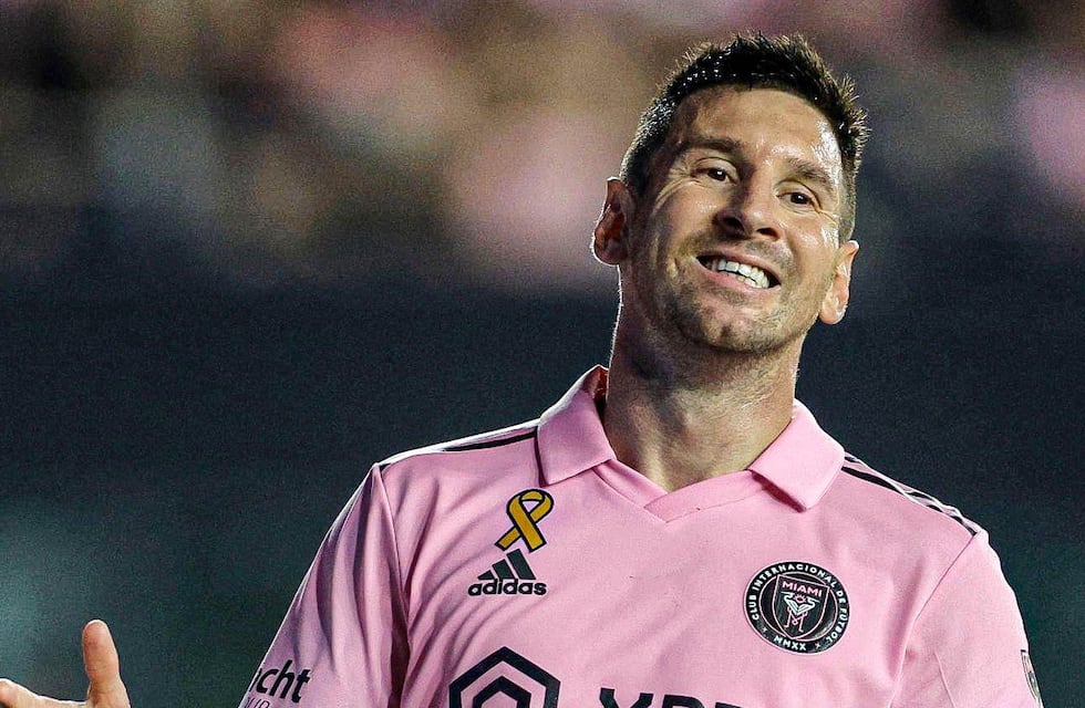 Un TikToker fue “ayudado” por Lionel Messi a estudiar para un examen y se volvió viral
