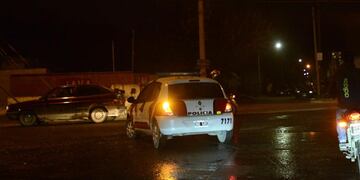 Un policía de La Calera fue puesto en pasiva, por un sumario interno, en el marco de la causa del violador serial.