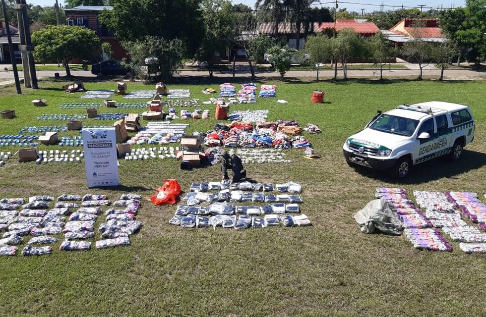 Dos camiones procedentes de Iguazú fueron incautados con mercadería de contrabando