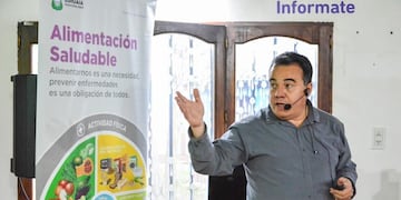 Bromatología dictó un curso de manipulación de alimentos a integrantes del Club “Dos Banderas”