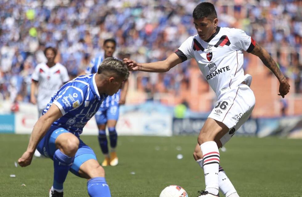 Newell’s ganaba 2 a 0, se quedó sin piernas y Godoy Cruz se lo empató