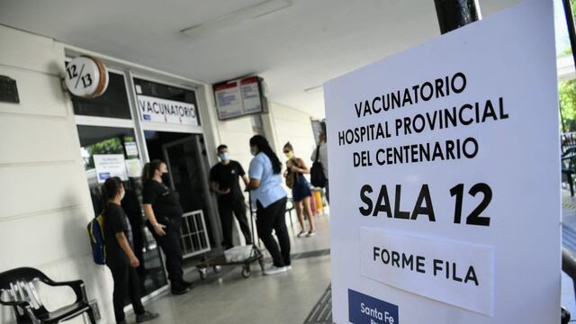 El Hospital Centenario de Rosario fue sede del acto oficial que encabezó el gobernador Omar Perotti. (@mauroyasprizza)