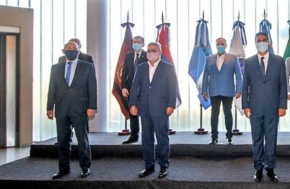 Se conformó oficialmente con 10 gobernadores el Consejo Regional del Norte Grande