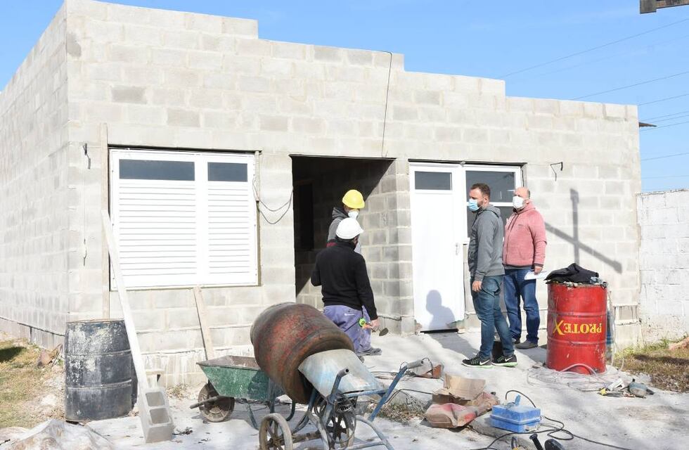 Ultiman detalles para la sala de reducciones en el cementerio