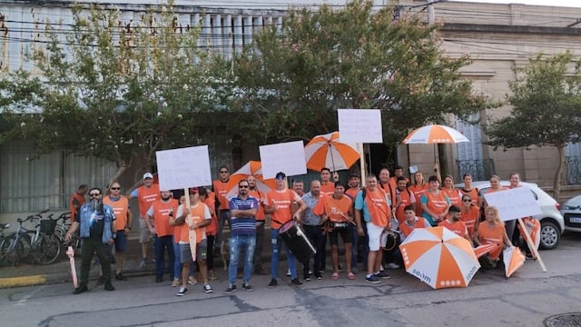 Manifestación del SEOM en el Concejo Municipal de Esperanza