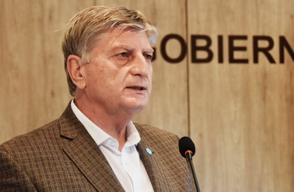 En línea con el anuncio nacional, Ziliotto informó que La Pampa regresa a Fase Uno