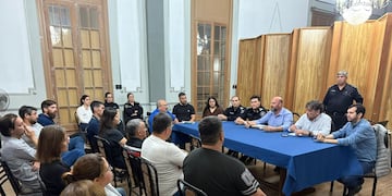 Reunión por seguridad en la Jefatura de Policía