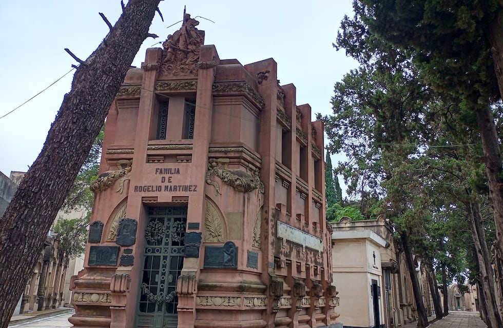 Historias del ayer: quiénes son los muertos más “reconocidos” del cementerio San Jerónimo de Córdoba
