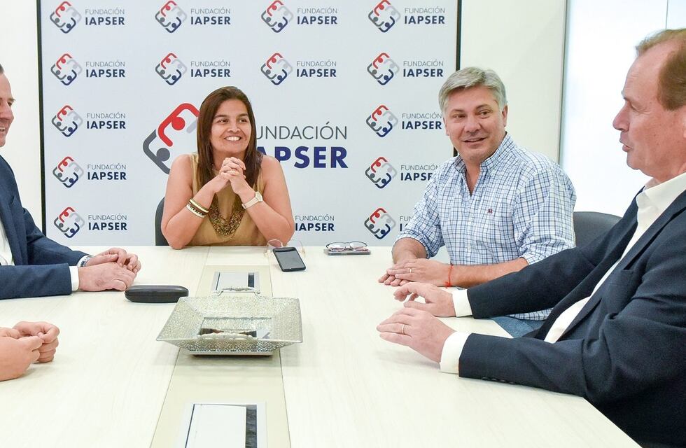 La fundación IAPSER y el municipio de Paraná capacitarán a pescadores de Puerto Sánchez