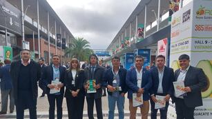 La delegación encabezada por Paola Fedeli, Guillermo Andrada y Félix Jerez participó en Fruit Attraction 2024 para impulsar desarrollo hortofrutícola