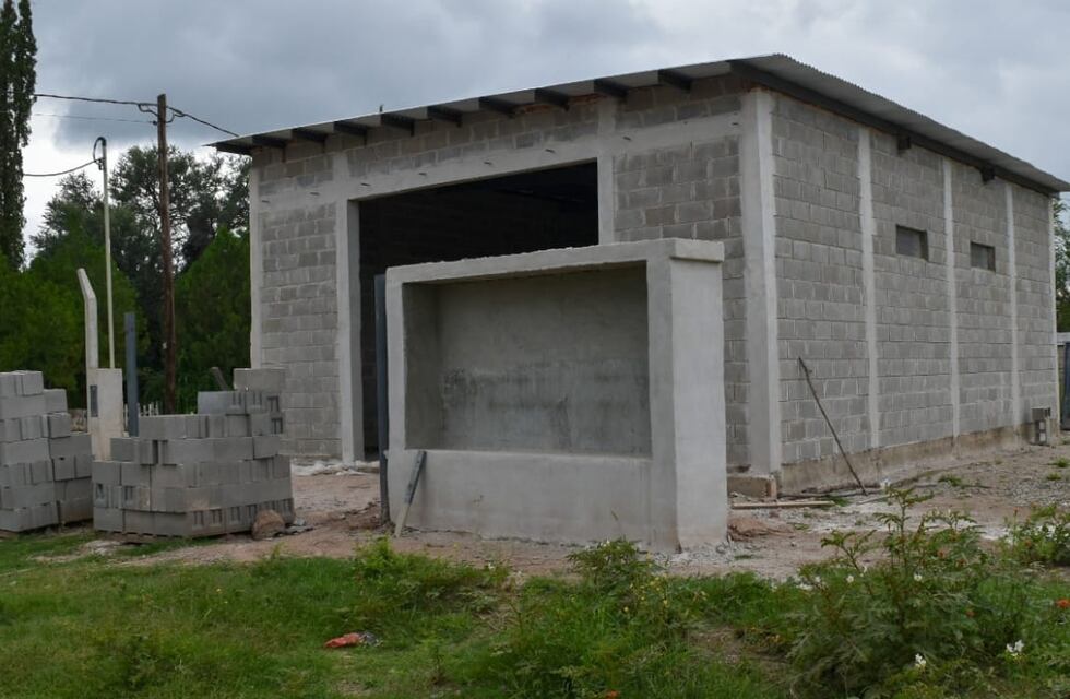 Cosquín avanza en la obra del servicio de agua para el barrio El Condado