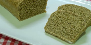 Cómo hacer pan de espinaca: la receta exprés y con seis ingredientes