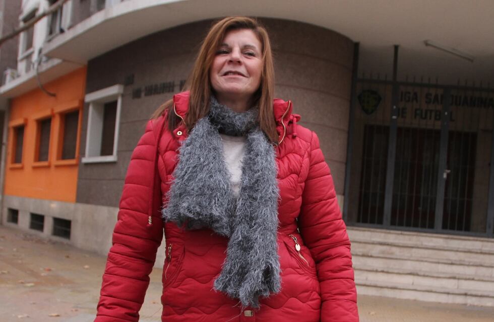 Quién es Mónica Vela, la sanjuanina que instaló el fútbol femenino en San Juan rompiendo barreras