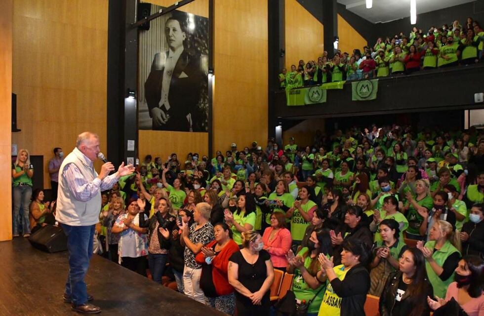 Jaldo participó en un acto de reconocimiento a mujeres militantes de la “Marea Verde”