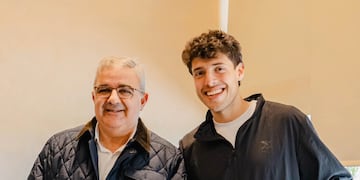 El mandatario destacó en redes el reconocimiento nacional obtenido por los tres atletas catamarqueños en la gala de los Premios Olimpia 2025.