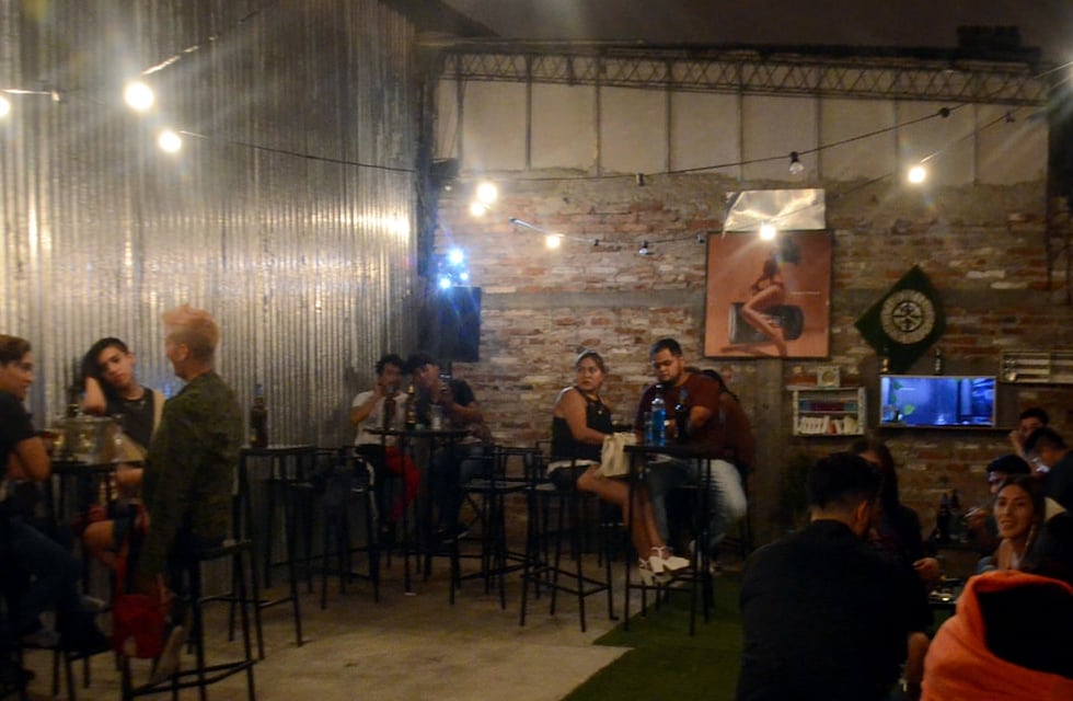 Un reconocido pub salteño debió cerrar sus puertas