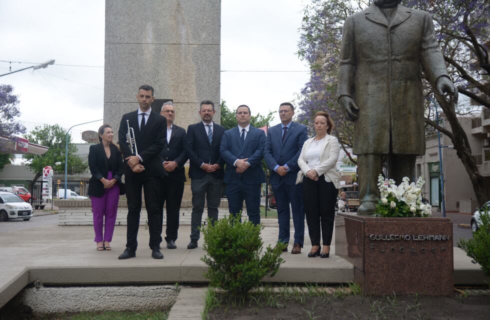 Rafaela celebró sus 143 años de historia con el acto oficial con música, emoción y tradición