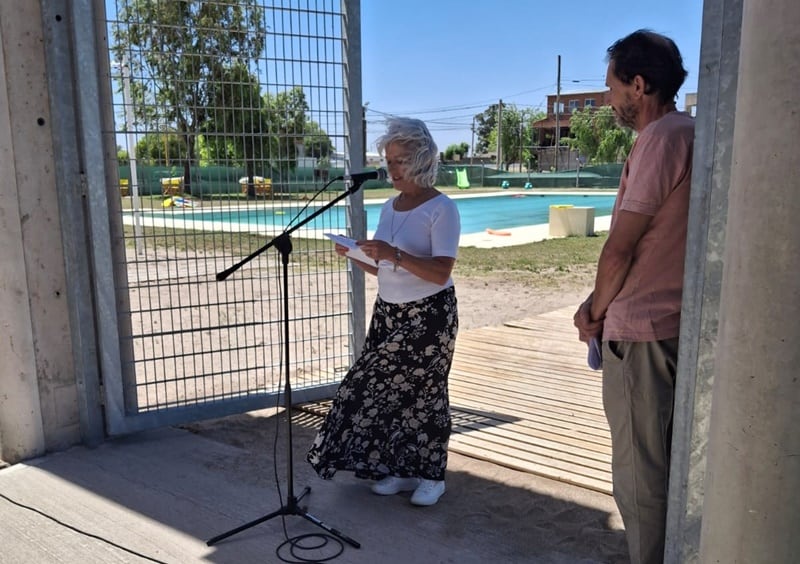 Se inauguró la temporada en el Natatorio Municipal que desde hoy lleva el nombre de “Hiram Silvestre Stefanini”
