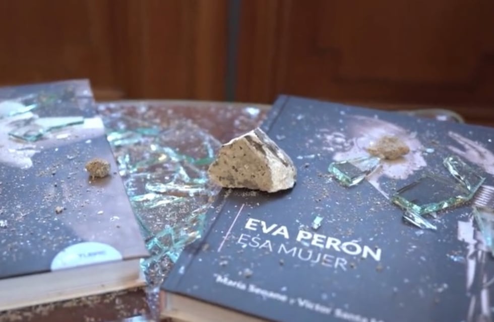 Cristina Kirchner denunció que el ataque a su despacho fue “planificado”