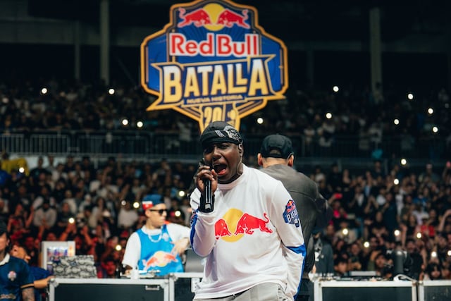 Quién es Fat N: El freestyler colombiano de 19 años que se consagró Campeón de Campeones por los 20 años de Red Bull Batalla