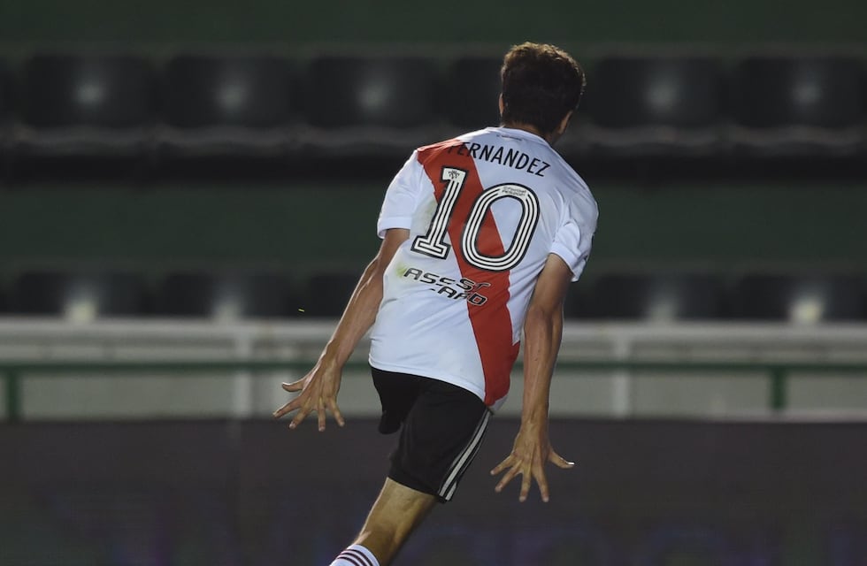 River le sacó el invicto a Banfield y lo alcanzó en la Copa de la Liga Profesional