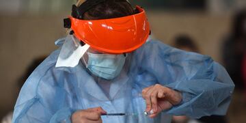 Vacunatorio Comedor Universitario 
Se retoma la vacunación contra Covid- 19. Se trata de 10.200 dosis del primer componente de Sputnik V y 50.800 de Sinopharm. (Pedro Castillo/ La Voz)