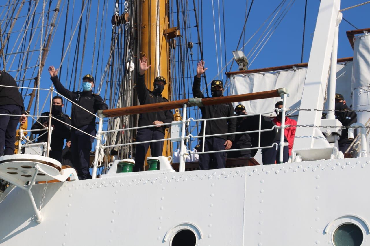 Fragata Libertad en Claromecó