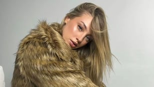 Quién es Juli Celsi, la influencer que recrea los makeups de las celebridades y causa furor en las redes sociales.