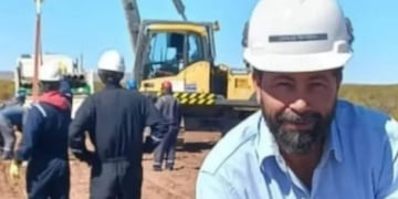 Con la ayuda de su familia, Carlos Parsons prepara a los jóvenes para la salida laboral.