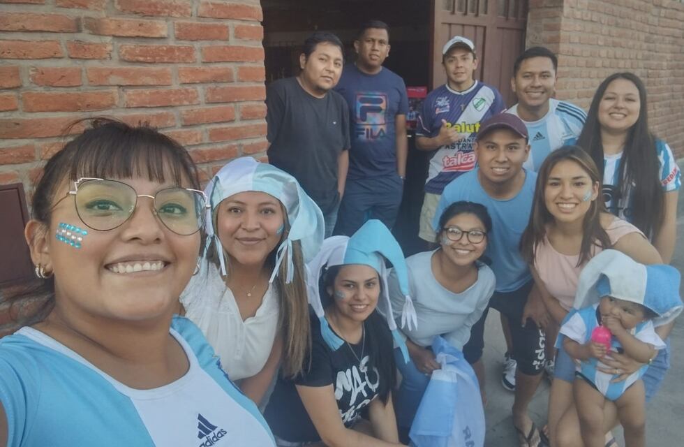 El aliento de Jujuy a la “scaloneta” se escuchó hasta en Qatar