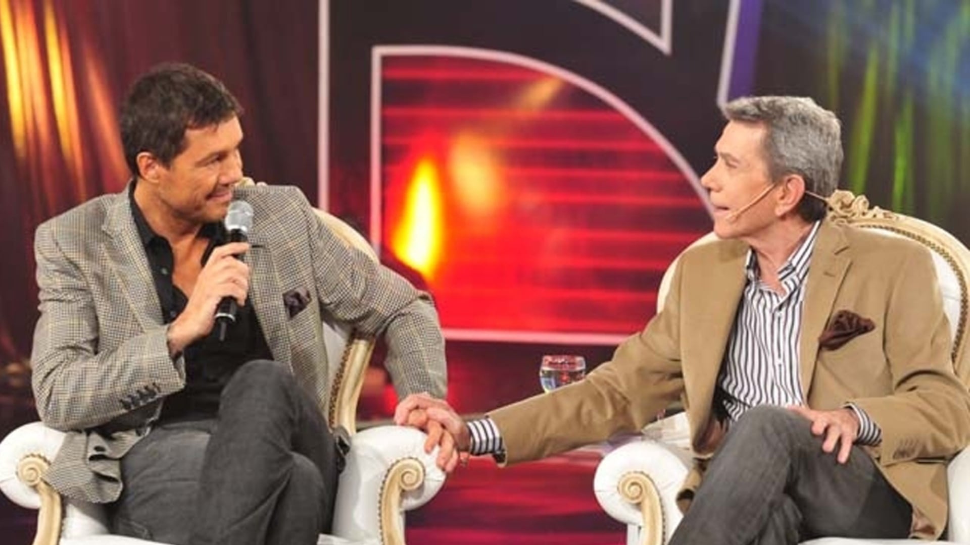Marcelo Tinelli junto a Juan Alberto Badía.