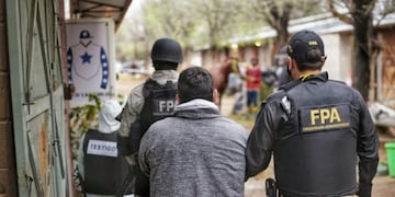 Los uniformados detuvieron a un cuidador de caballos del Jockey Club (FPA).