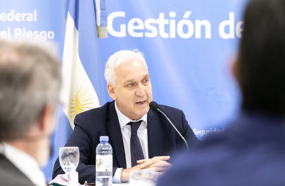 Ecuador: el embajador Gabriel Fuks se fue del país tras el escándalo con la exministra condenada
