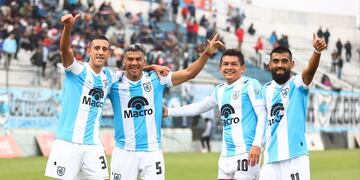 Goleó y sufrió en el mismo partido: Gimnasia de Jujuy redondeó este domingo un buen partido en el 3 a 0 frente a San Miguel, de Buenos Aires.