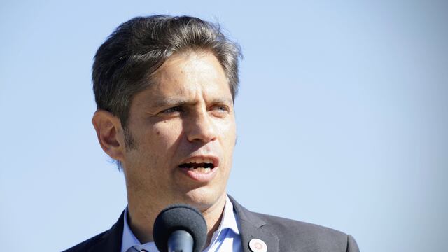 Axel Kicillof abrió las sesiones ordinarias y cruzó a Javier Milei.