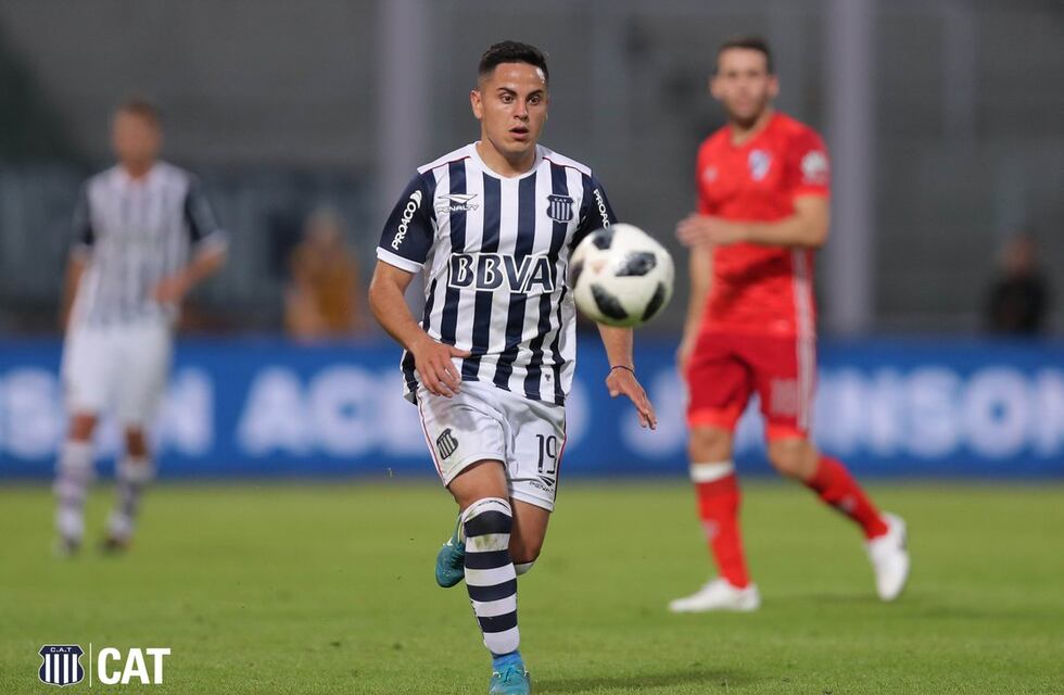 El delantero de Talleres que se va a uno de los recién ascendidos