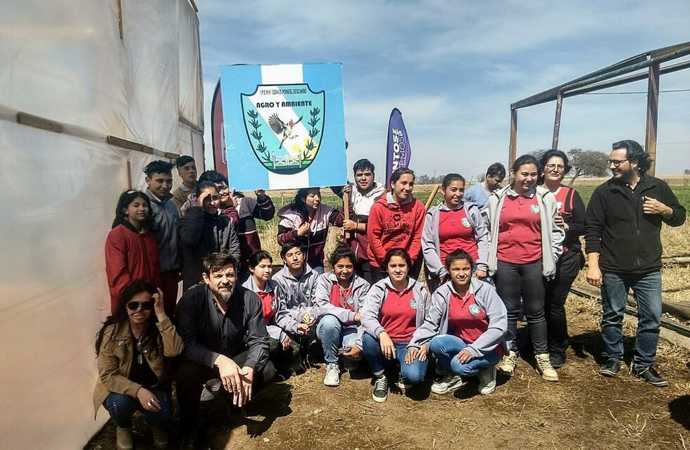 Policía Ambiental inauguró un vivero en el Anexo Rural del IPEM N°329 de El Descanso