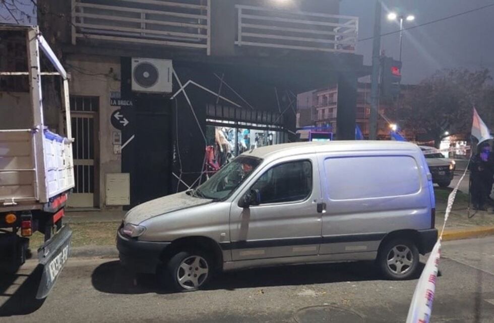 Crimen en barrio Cura: murió un hombre que fue baleado junto a su hijo