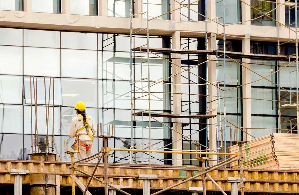 La industria y la construcción insinúan un rebote: “Estamos saliendo”, celebró Milei