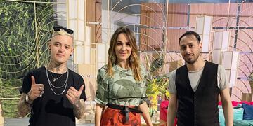 Marcos Olaguibet y Fernando Pull, junto a Verónica Lozanoen su programa.