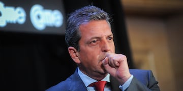 La Bolsa de Comercio culpó a Massa por la suba del dólar y advirtió que llega “una de las peores crisis”. Foto Federico Lopez Claro