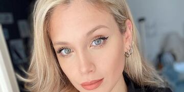 Barbie Vélez recibió una romántica propuesta de casamiento durante sus vacaciones ¡y dijo que sí!