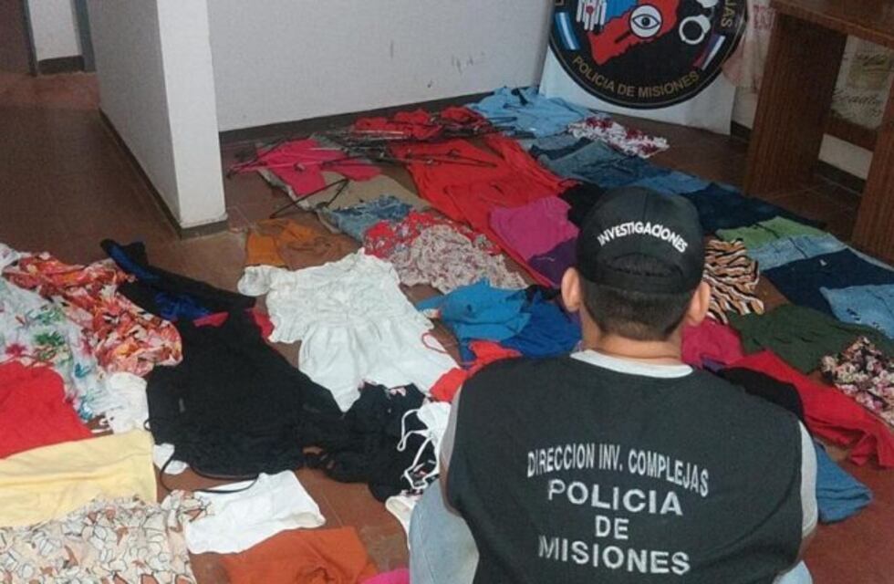 Allanaron una vivienda e incautaron prendas que habrían sido sustraídas de la boutique asaltada